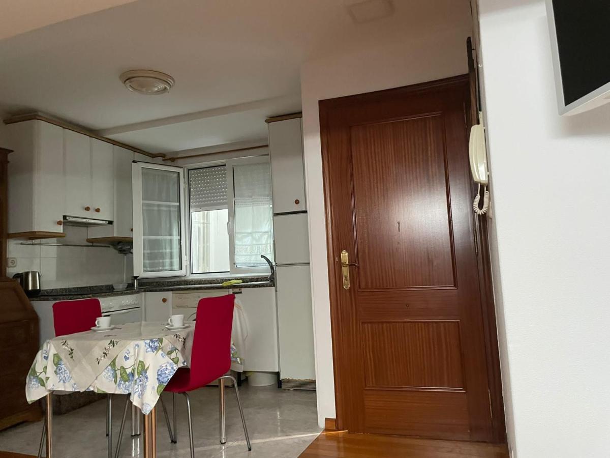 Estudio En El Casco Historico Santiago de Compostela Bagian luar foto